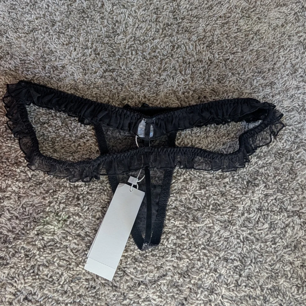 Journelle Ruffle GString - Picture 2 of 6